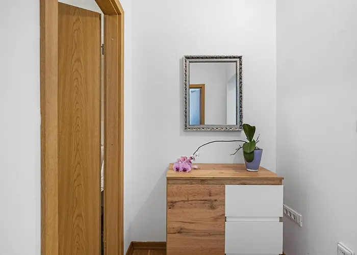 3 Bedroom Lovely In Daire Šibenik